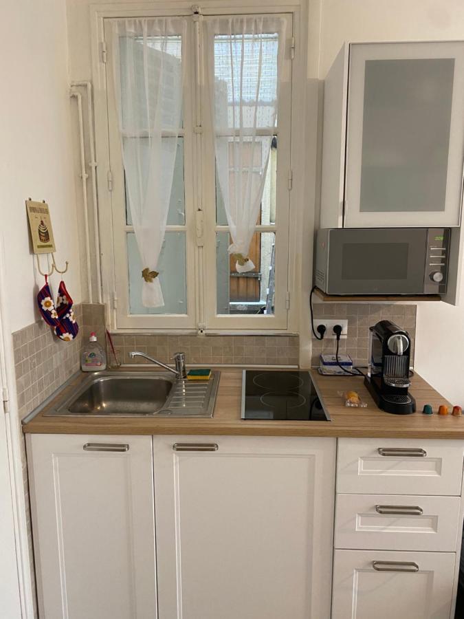 Cosy, Charming Apartment With Courtyard Paris Luaran gambar